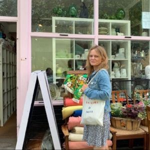 Meet your Posher, Alexia